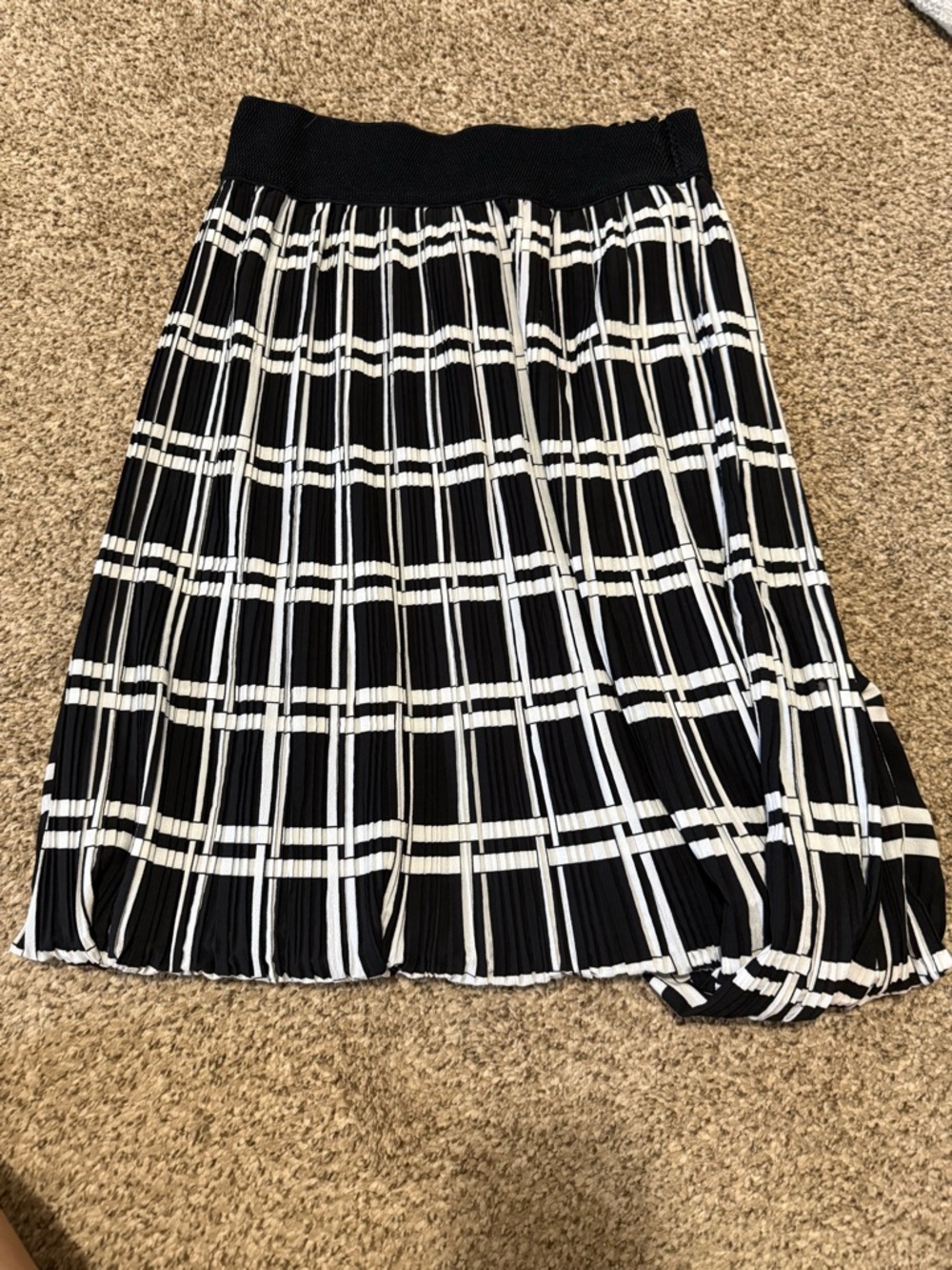 Worthington Black and White Grid Pleated Midi Skirt